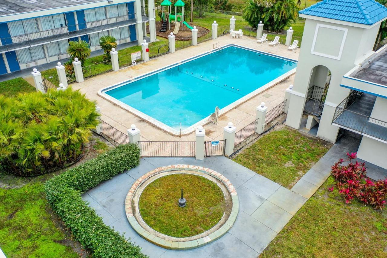 Stayable Lakeland Esterno foto